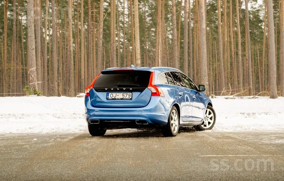 Volvo V60 2013 photo 5