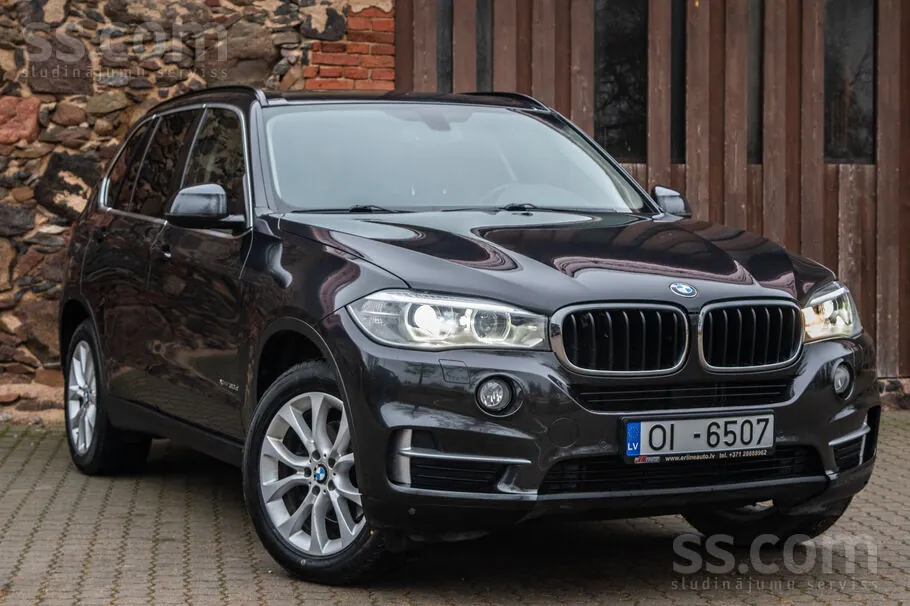 BMW X5 2014 photo 2