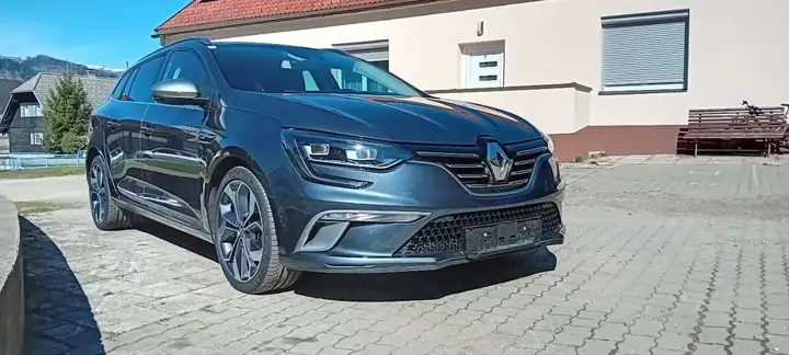 Renault Megane 2017 photo 2