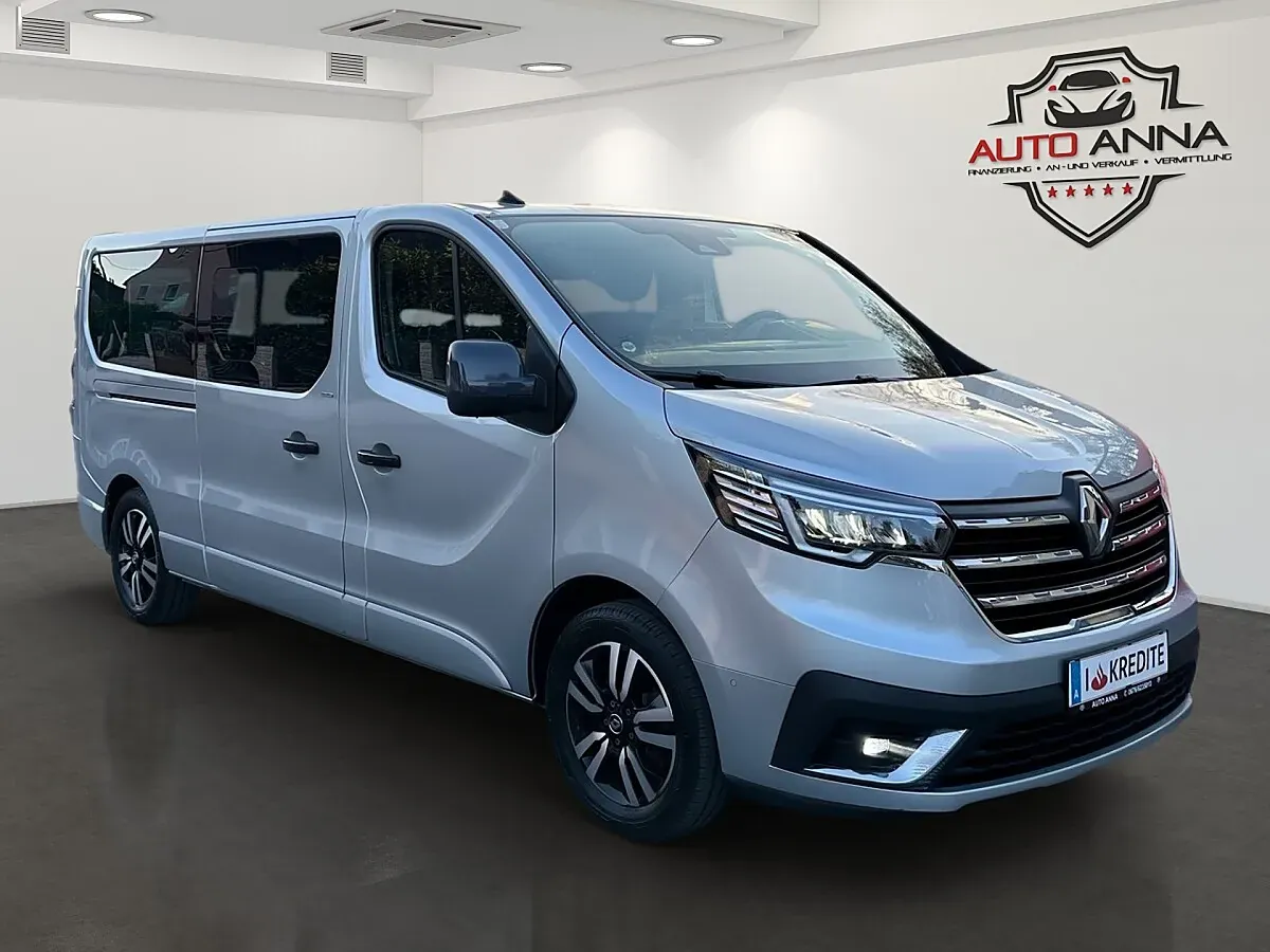 Renault Trafic 2021 photo 2