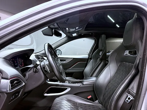 Jaguar F-Pace 2020 photo 3
