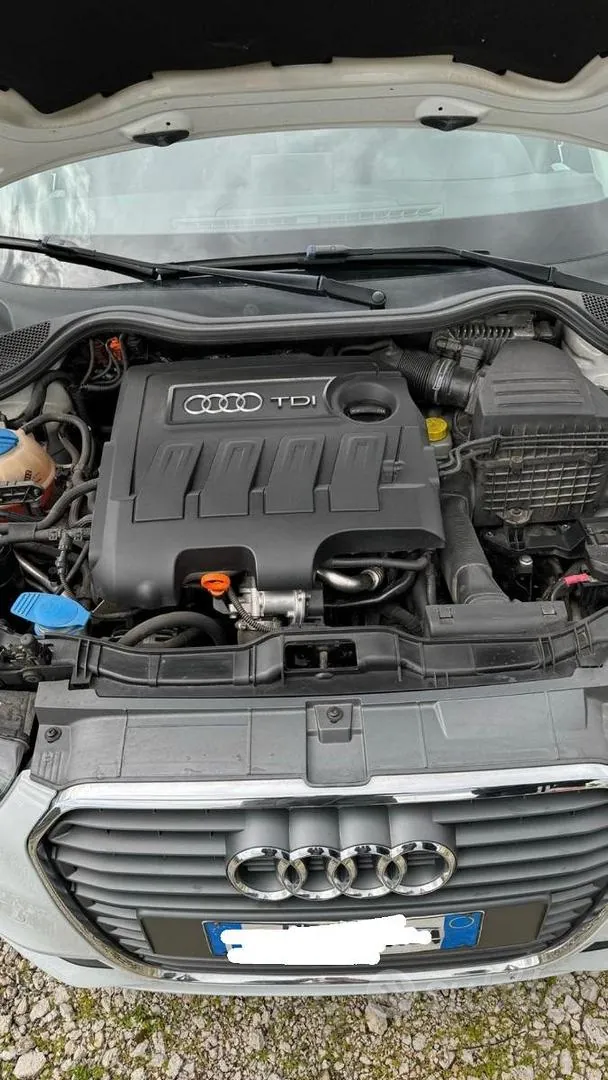 Audi A1 2012 photo 2