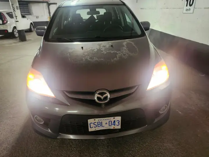 Mazda 5