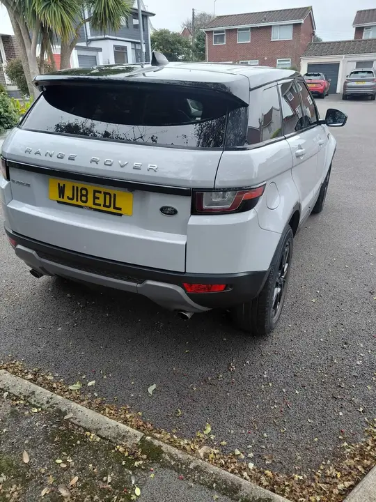 Land Rover Evoque 2018 photo 4