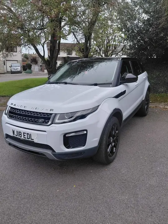Land Rover Evoque 2018 photo 2
