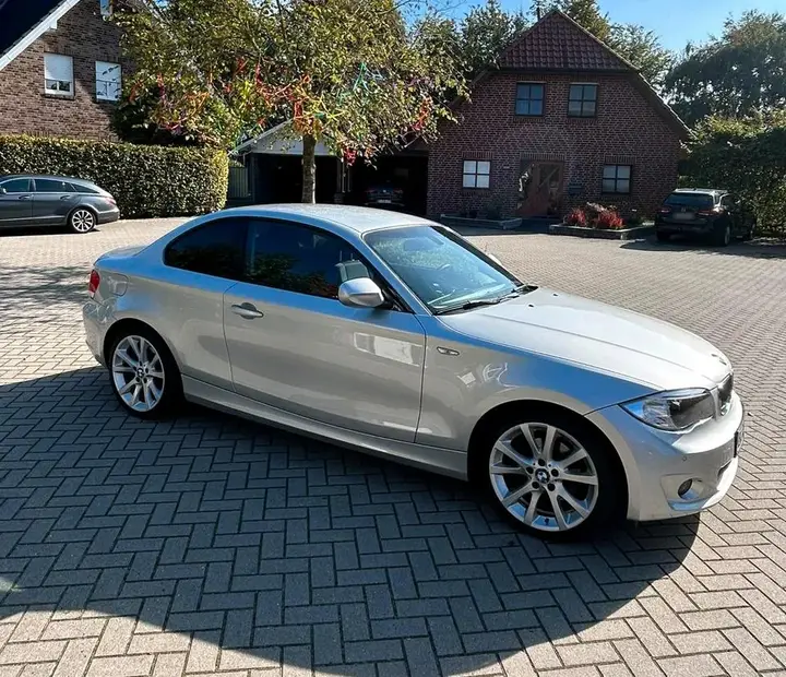 BMW 120I