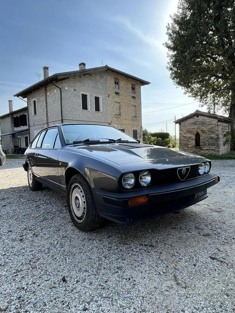 Alfa Romeo Gtv6