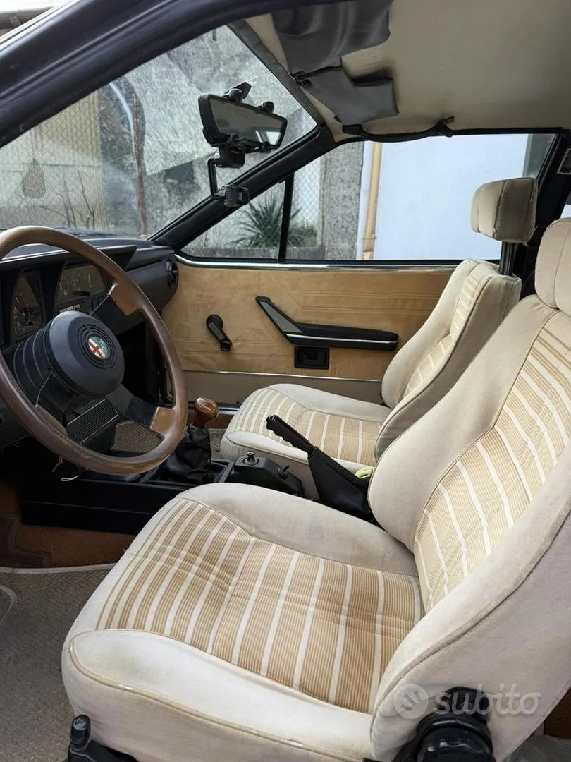 Alfa Romeo Gtv6 1982 photo 5