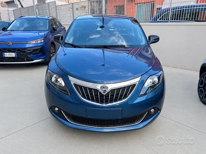 Lancia Ypsilon 2022 photo 3