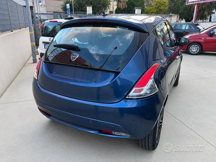 Lancia Ypsilon 2022 photo 5