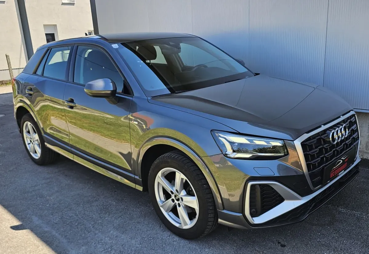 Audi Q2 2021 photo 2