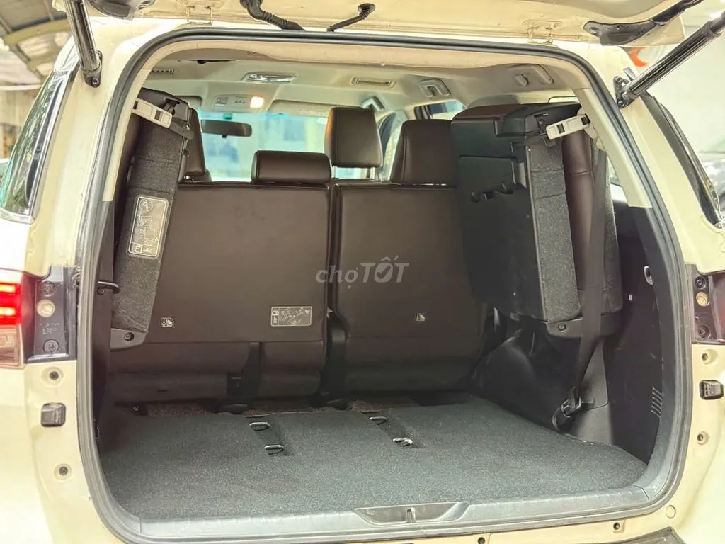 Toyota Fortuner 2018 photo 5
