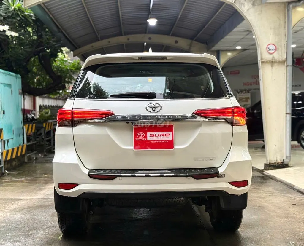 Toyota Fortuner 2018 photo 3