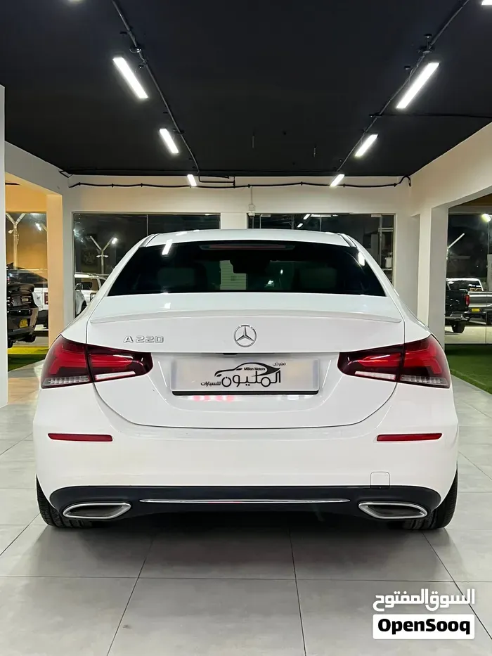 Mercedes-Benz A-Class 2019 photo 4