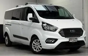Ford Transit 2022 photo 2