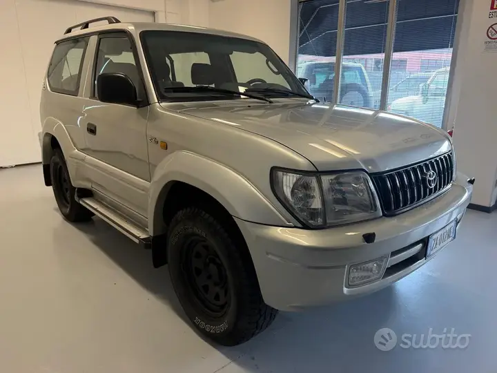 Toyota Land Cruiser 2002 photo 3