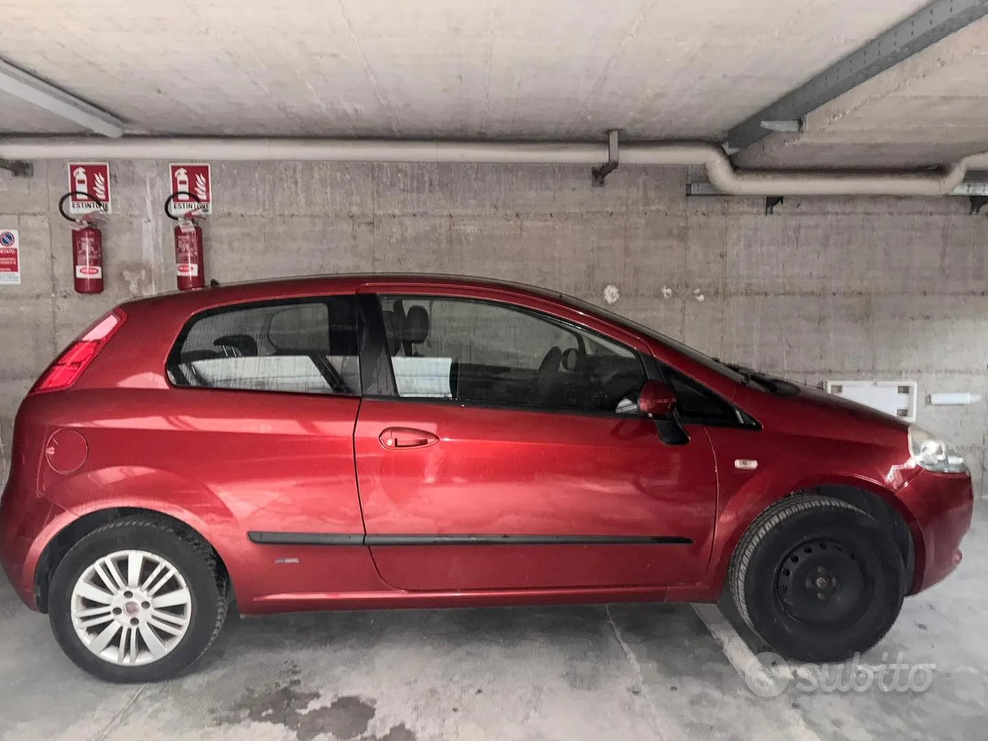 Fiat Grande Punto 2007 photo 2
