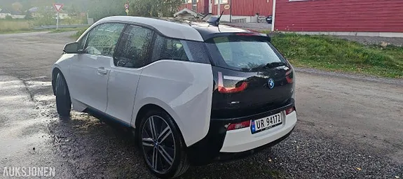 BMW I3 2015 photo 2
