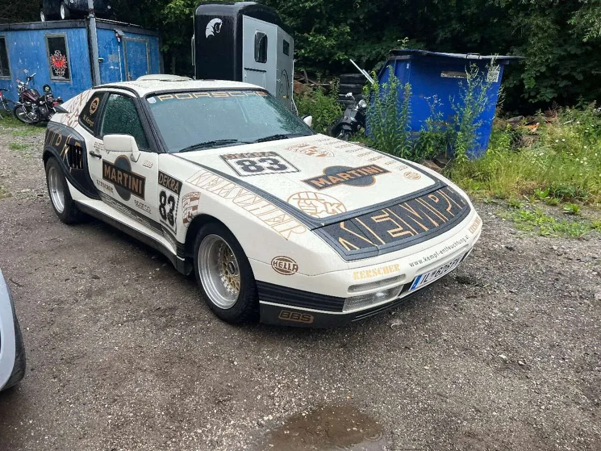 Porsche 924 1976 photo 3