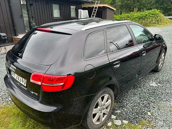 Audi A3 2010 photo 5