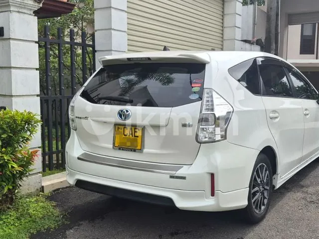 Toyota Prius 2013 photo 4