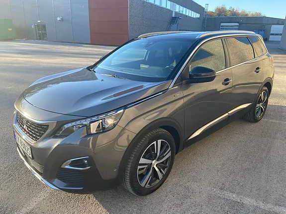 Peugeot 5008 2018 photo 2