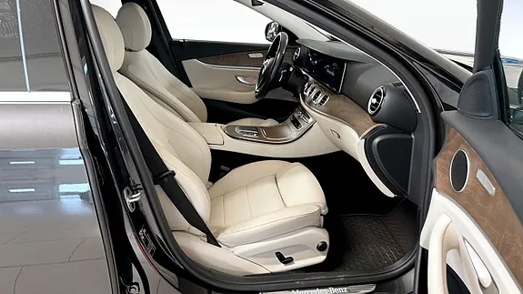 Mercedes-Benz E220 D 2022 photo 3
