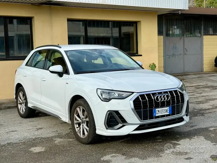 Audi Q3 2021 photo 3