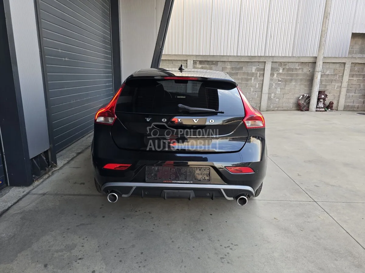 Volvo V40 2015 photo 4