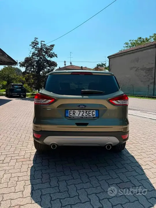 Ford Kuga 2013 photo 5