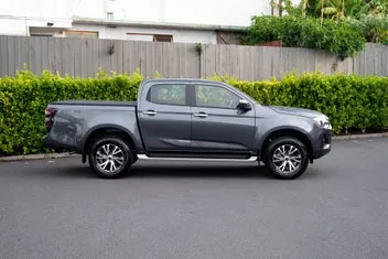 Isuzu D-Max 2026 photo 3