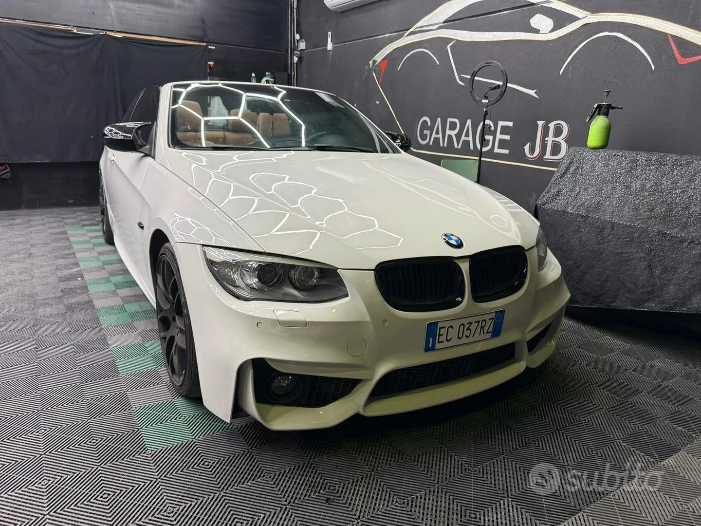 BMW 320D 2010 photo 3