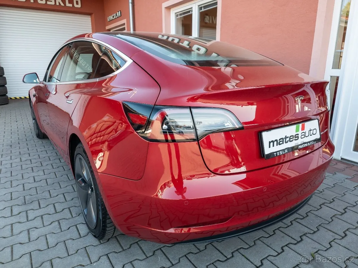 Tesla Model 3 2019 photo 3