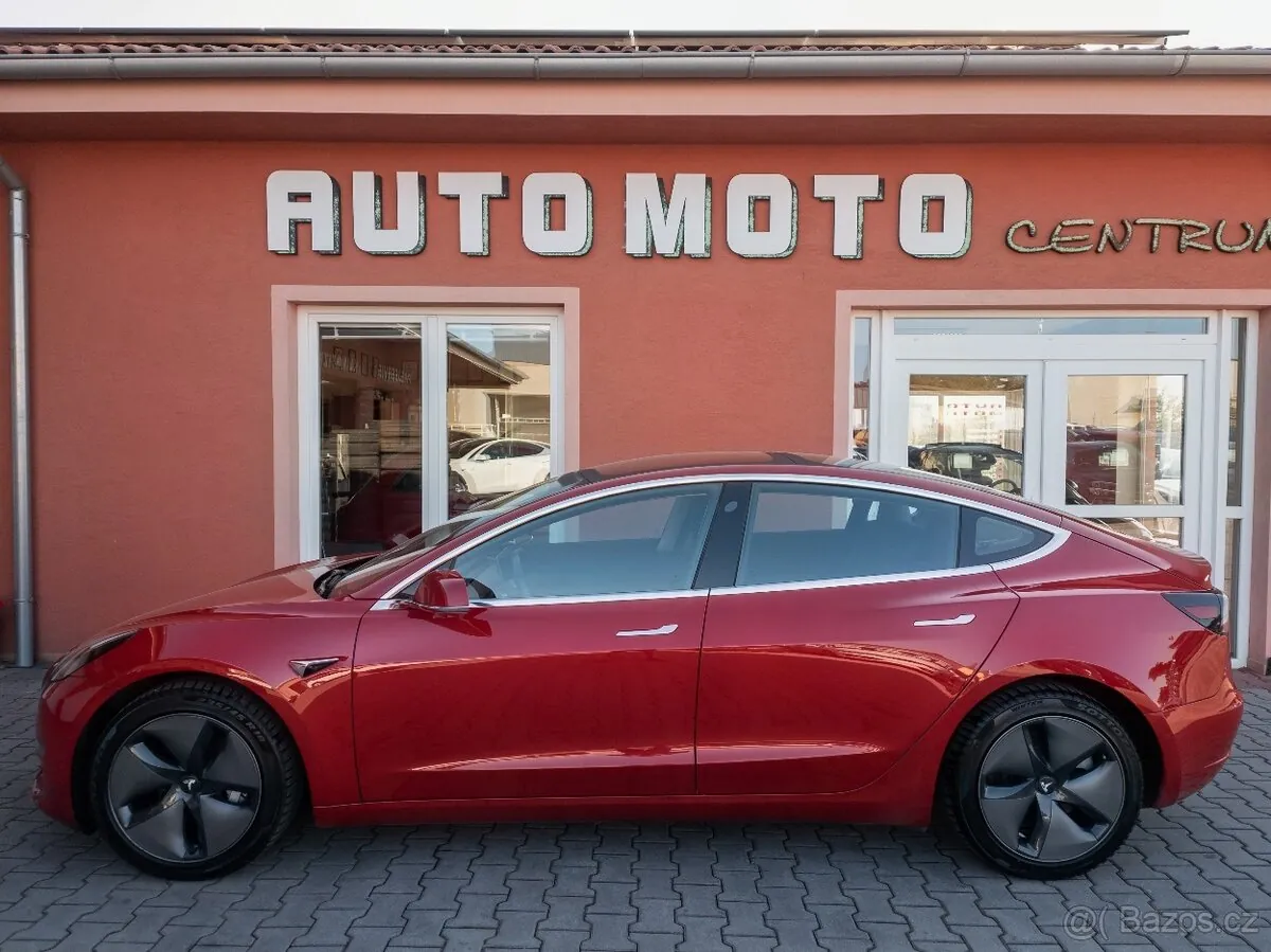 Tesla Model 3 2019 photo 2