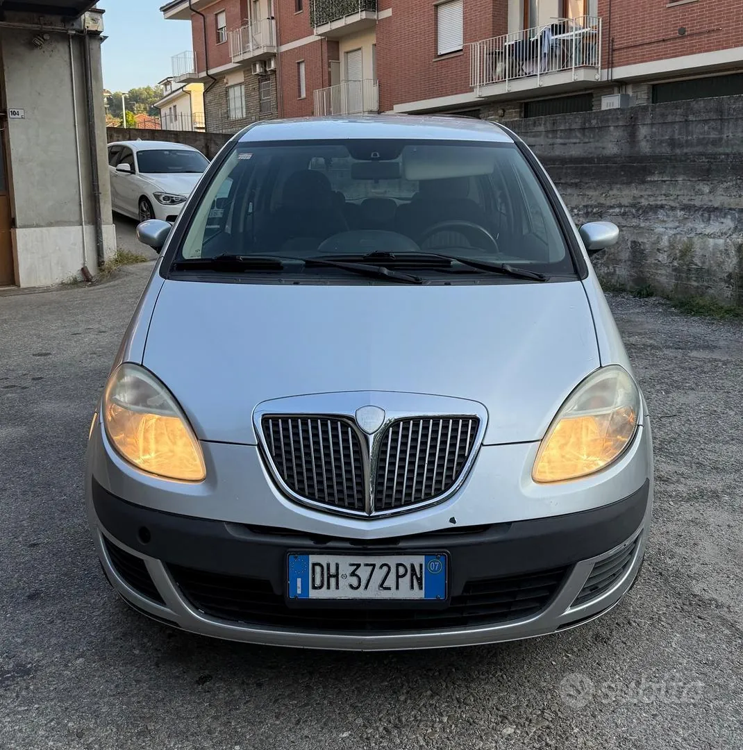 Lancia Musa 2007 photo 2