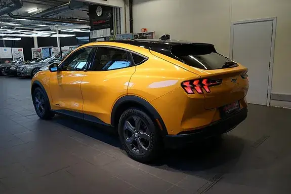 Ford Mustang Mach-E 2022 photo 5