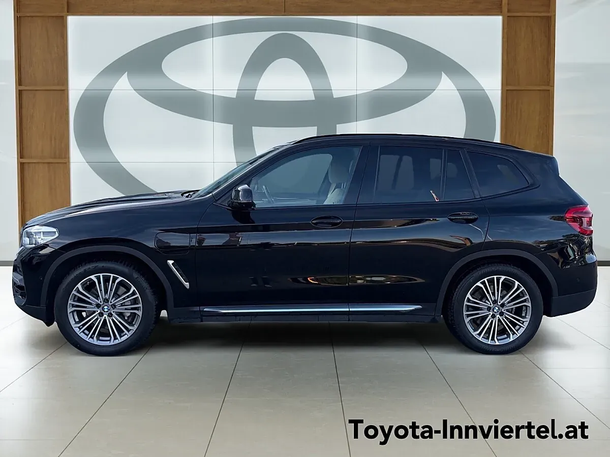 BMW X3 2020 photo 2