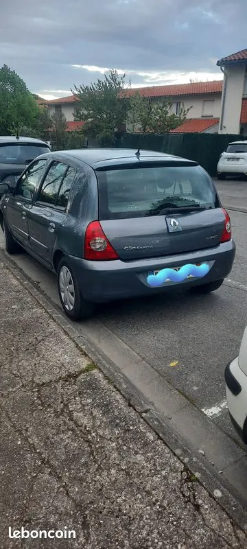 Renault Clio 2006 photo 3