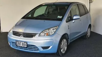 Mitsubishi Colt 2005 photo 4