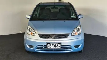 Mitsubishi Colt 2005 photo 3