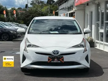 Toyota Prius 2017 photo 3