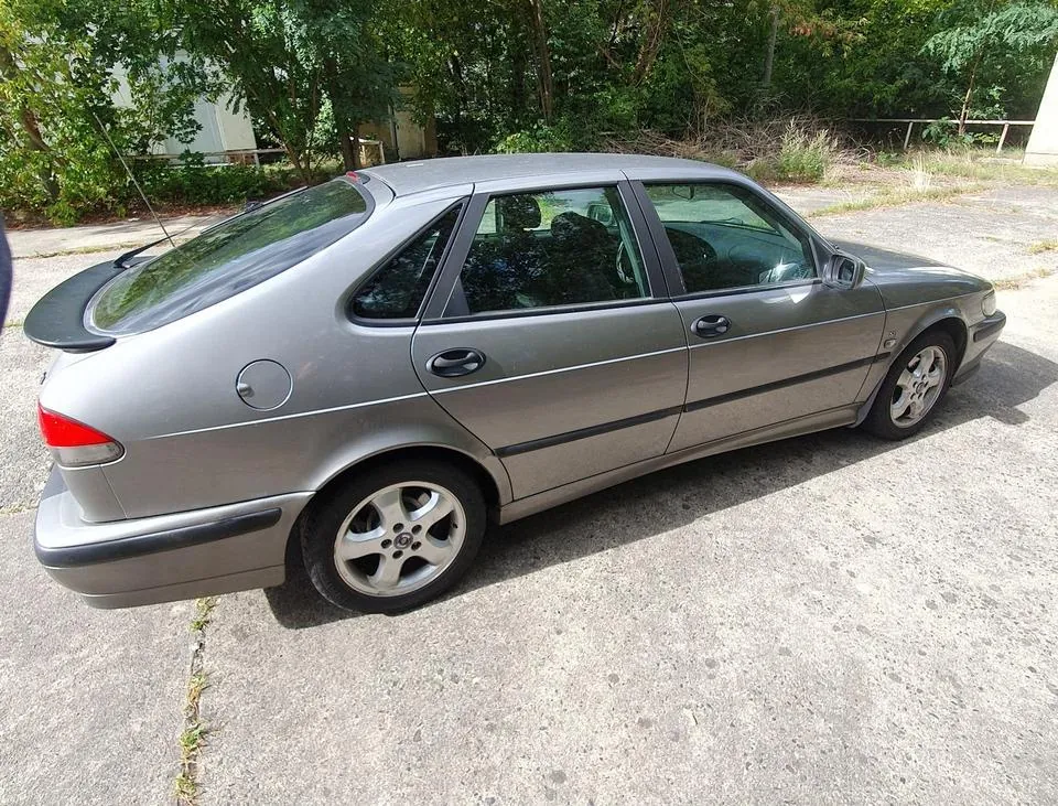 Saab 9-3
