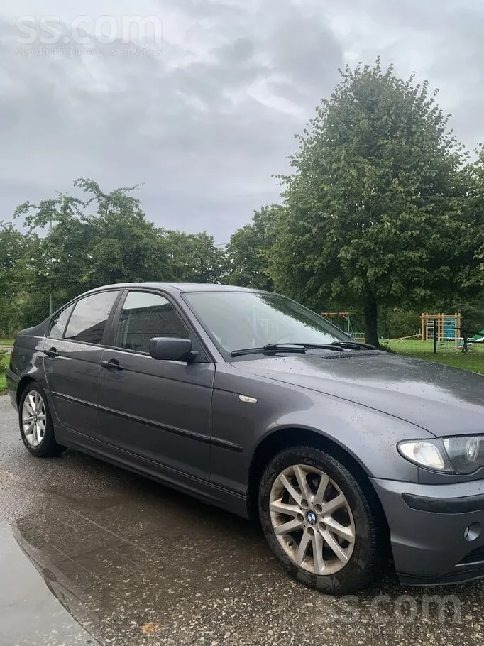 BMW 318 2002 photo 4