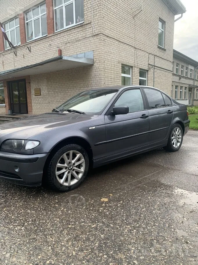 BMW 318 2002 photo 5