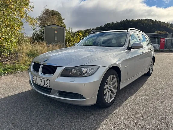 BMW 320I