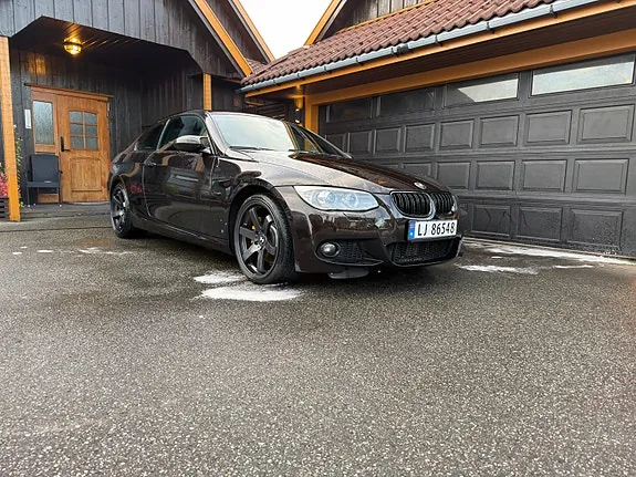 BMW 330D 2007 photo 3