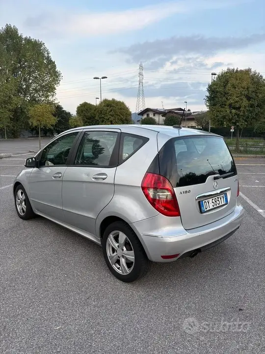Mercedes-Benz A 2009 photo 5