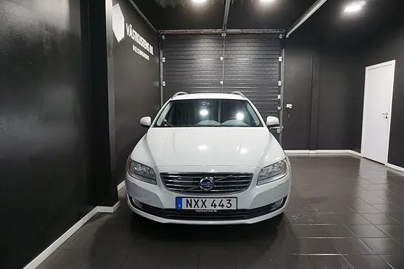 Volvo V70 2016 photo 2