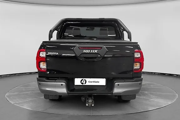 Toyota Hilux 2023 photo 5