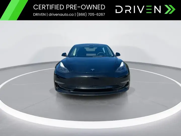 Tesla Model 3 2022 photo 3